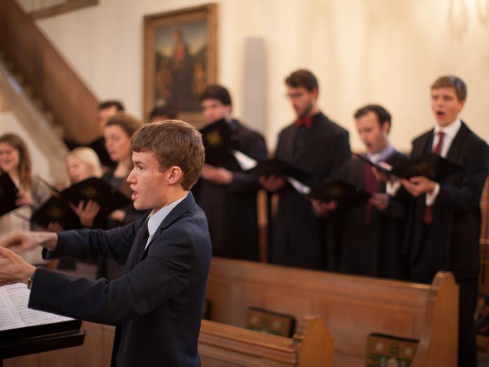 Organ Scholar Guy Steed with LMH choir