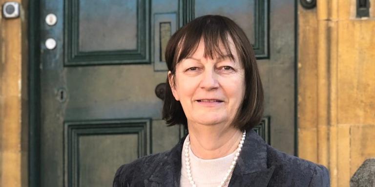 Dr Margaret Coombe cropped