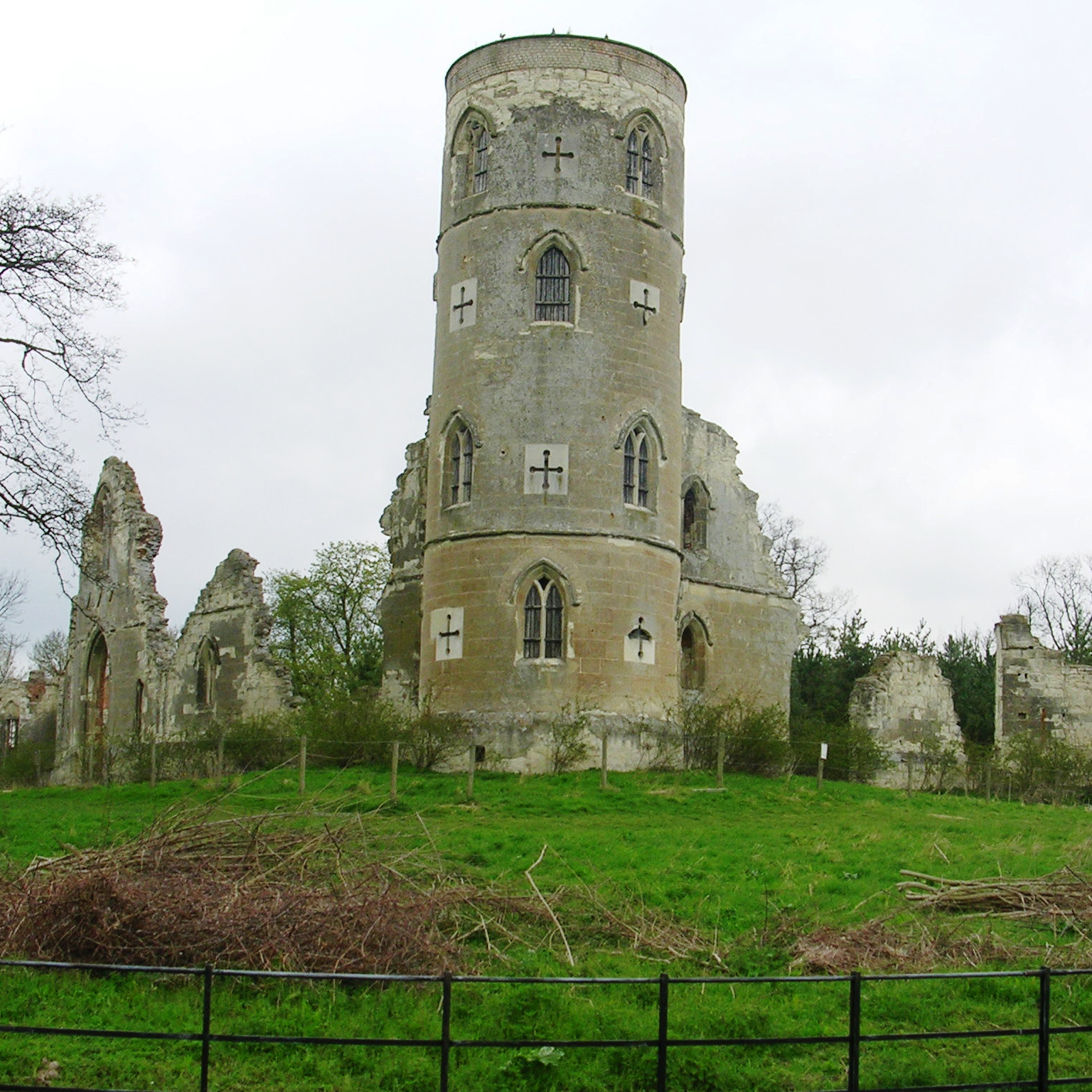 Gothic Tower at Wimpole Hall - Wikimedia