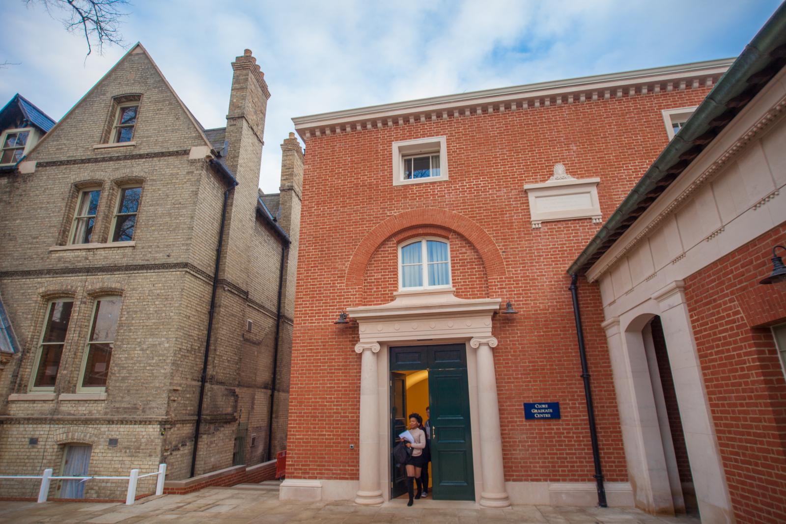 LMH Graduate Centre entrance (photo credit: Ben Robinson)