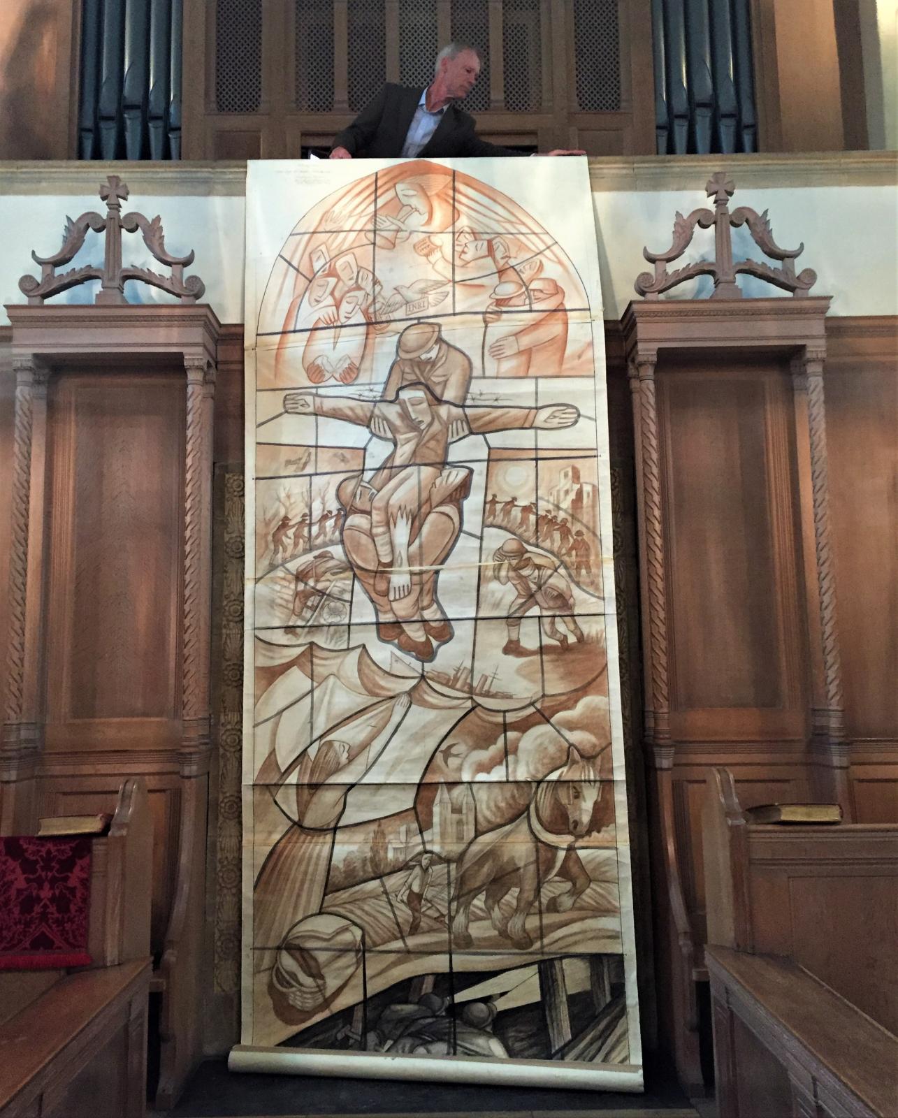 Nicholas Mynheer unveils a painting in Chapel at LMH