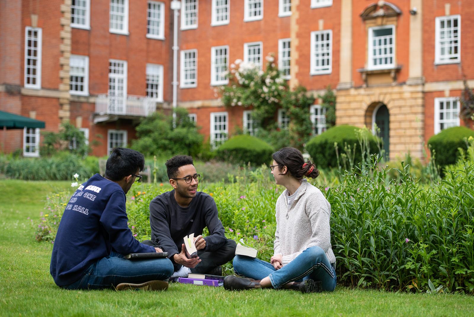 LMH students studying in the gardens by John Cairns
