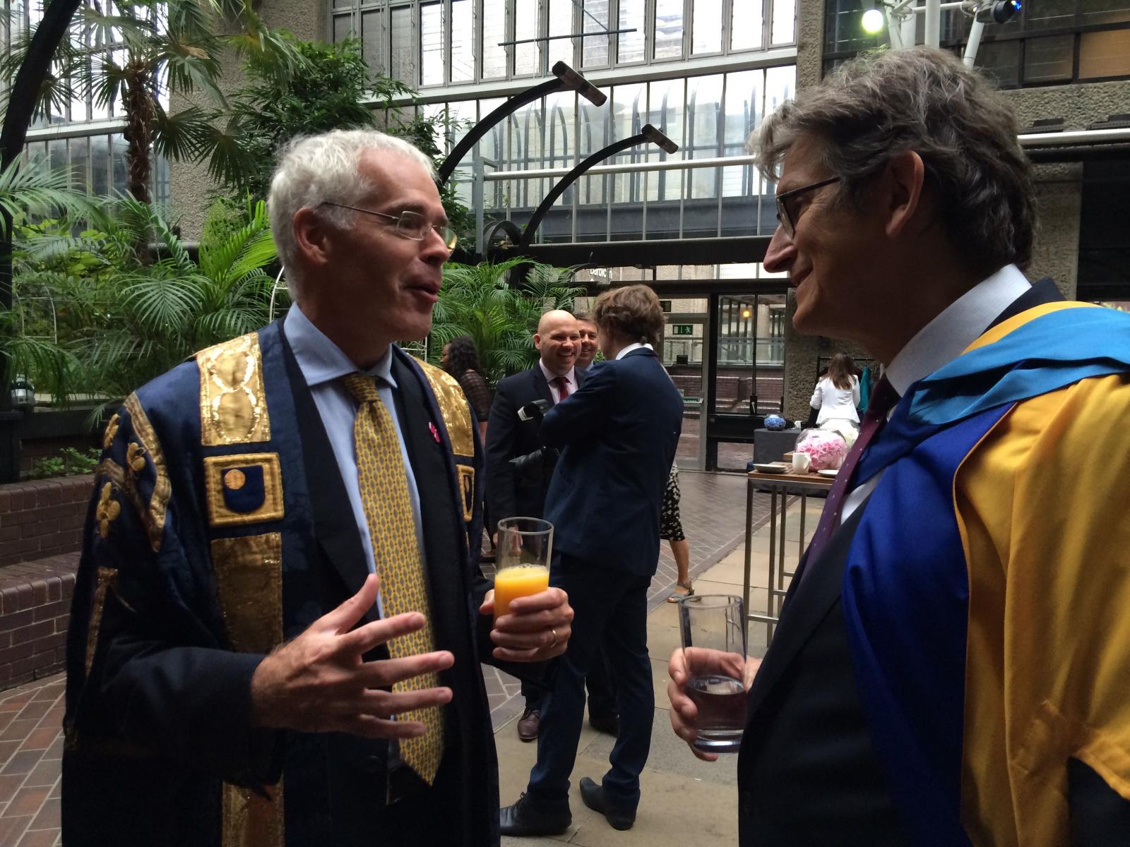 Peter Horrocks (Vice Chancellor of the Open University) with Alan Rusbridger (Principal of LMH). Photo courtesy of the Open University