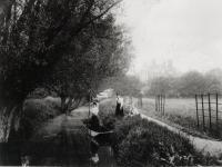 LMH students boat on the river Cherwell c.1906