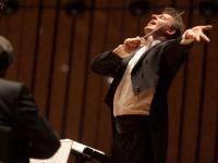 Pawel mid conducting
