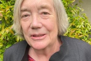 Gillian Peele