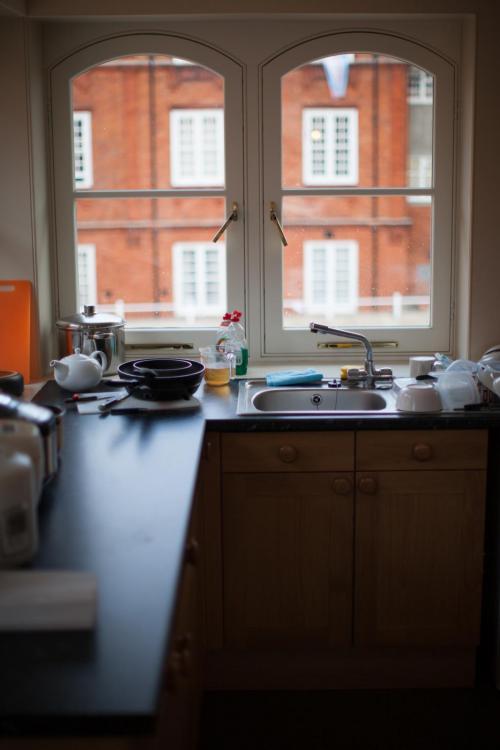 LMH Graduate kitchen (photo credit: Ben Robinson)