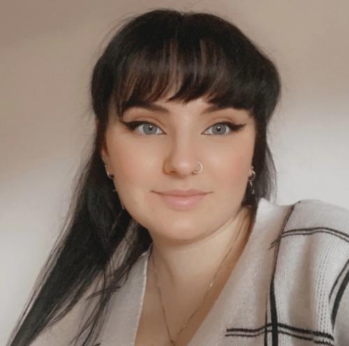 Casey, with a fringe and great eyeliner