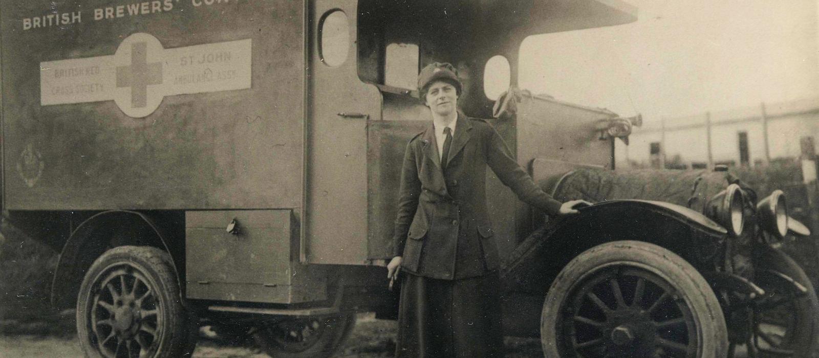 Juliet Mellor, LMH alumna, as an ambulance driver in 1918