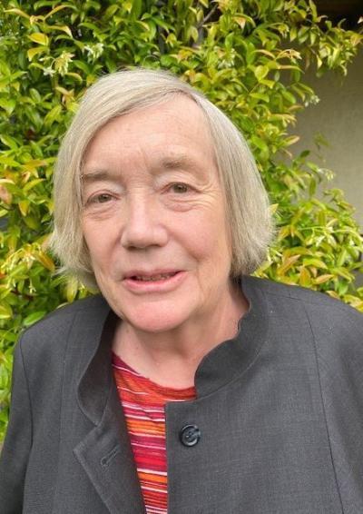 Photo of Gillian Peele