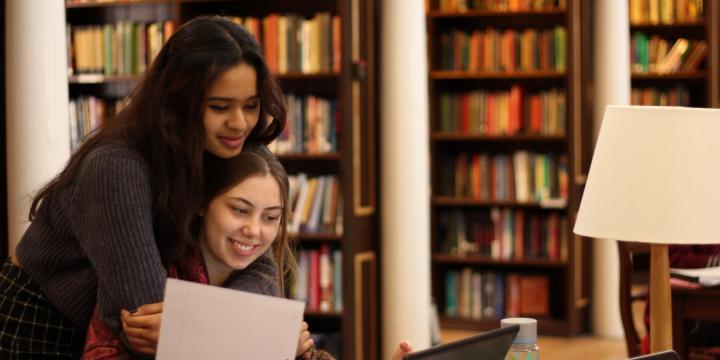 Students in LMH library (photo credit: Munirah Patel)