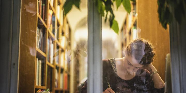Student in LMH library